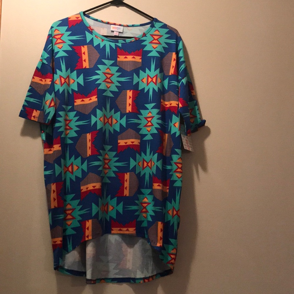 NWT LuLaRoe Irma Tunic